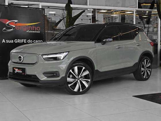 VOLVO XC40 P8 RECHARGE ELECTRIC BEV PURE AWD VOLVO XC40 P8 RECHARGE ELECTRIC BEV PURE AWD
